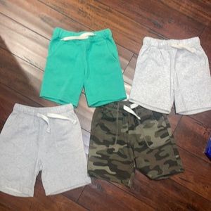 Short size 4t all used good condition